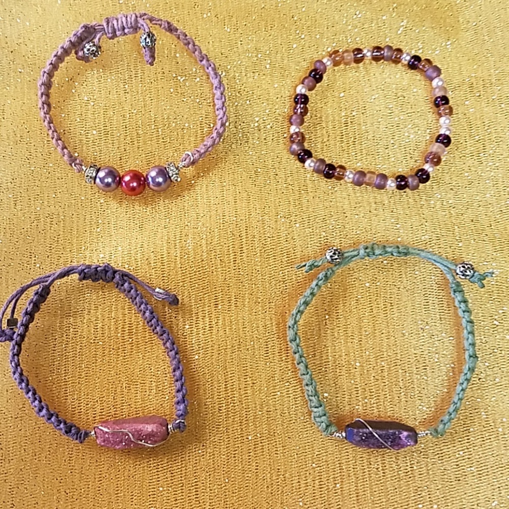 Macrame Bracelets - Picture 2 of 6